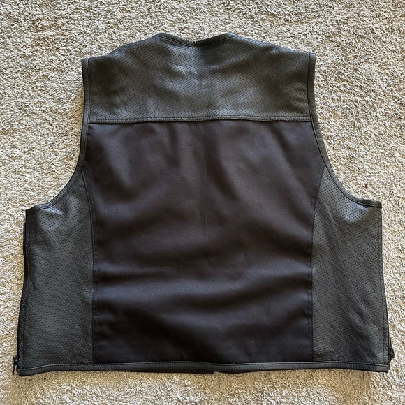 ODIN MFG X E-VILLE EMPIRE - The Standard Issue XXL. Motorcycle Harley Vest - Picture 4 of 10